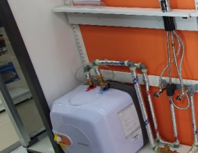 온수기 설치작업