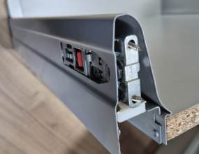 싱크대 받침대 수리